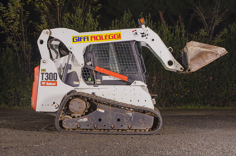 noleggio minipala bobcat 43 qli